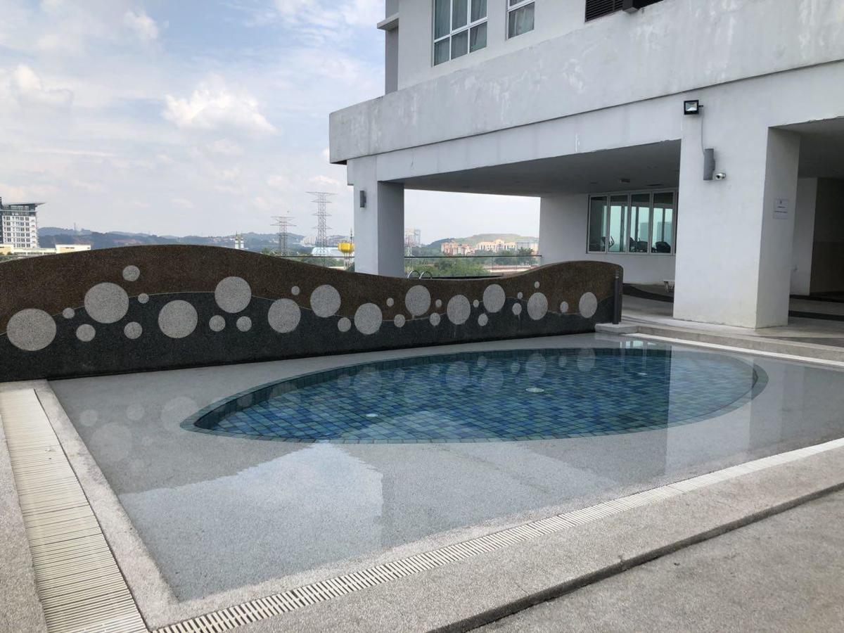 Yenni Duplex @ DeCentrum, Kajang Serdang  Buitenkant foto