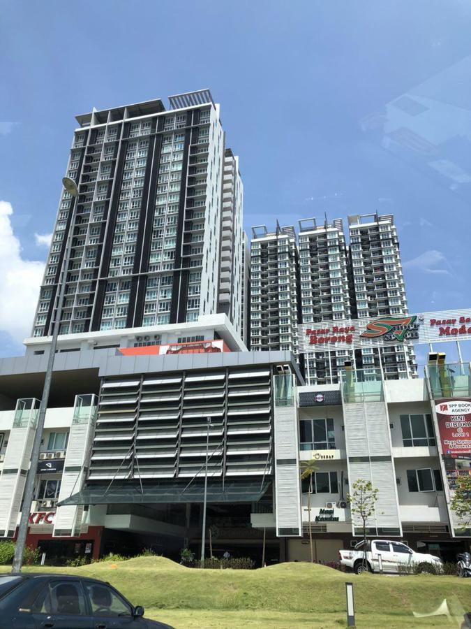 Yenni Duplex @ DeCentrum, Kajang Serdang  Buitenkant foto