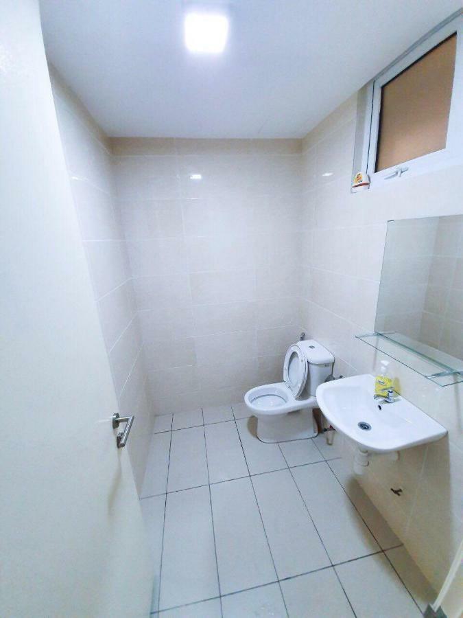 Yenni Duplex @ DeCentrum, Kajang Serdang  Buitenkant foto